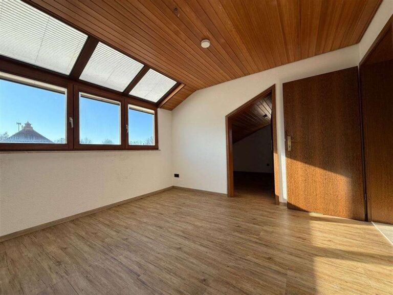 Elternschlafzimmer DG