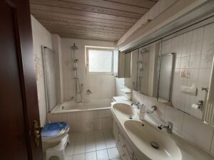 Badezimmer 1 OG
