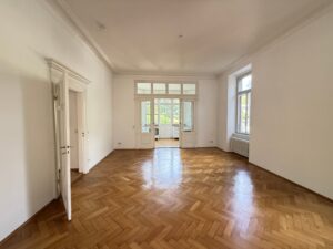 Esszimmer mit Küche EG